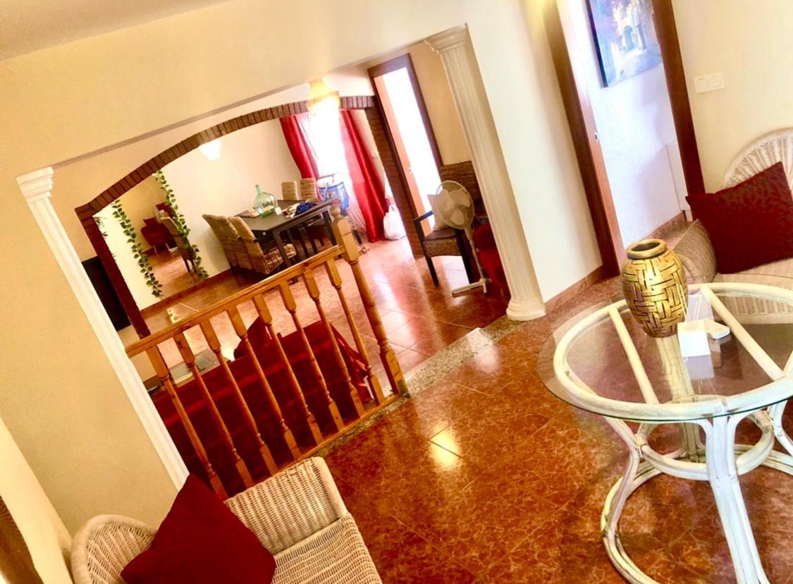 Gran Casa Con Terraza A 3 Min Playa Con Wifi - Rodeada De Servicios Roquetas de Mar Eksteriør bilde