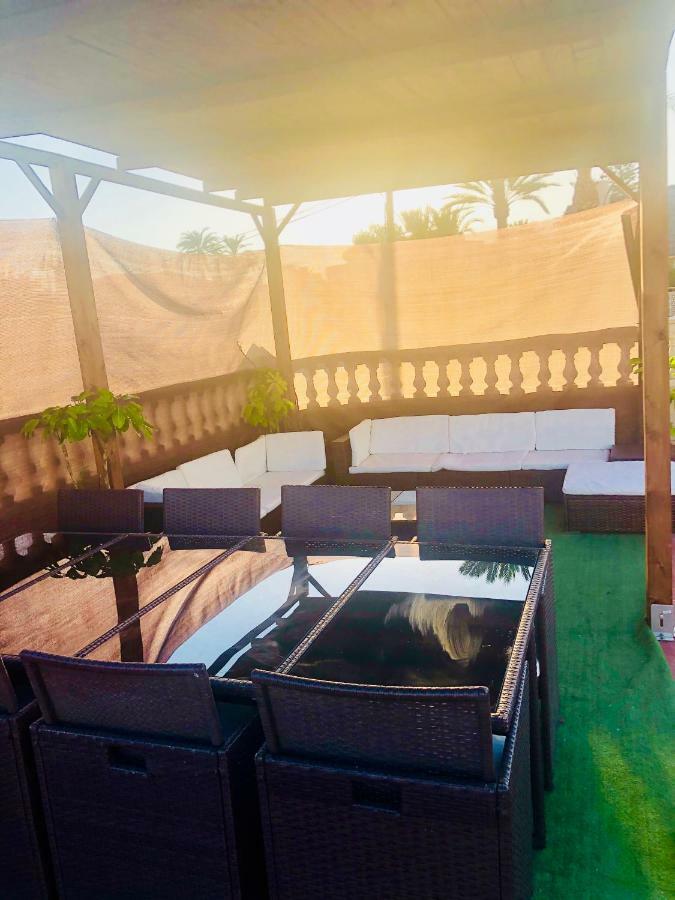 Gran Casa Con Terraza A 3 Min Playa Con Wifi - Rodeada De Servicios Roquetas de Mar Eksteriør bilde
